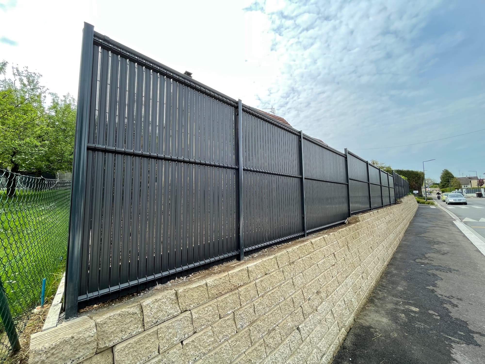 Comment choisir la clôture adaptée à votre maison ? Montbéliard