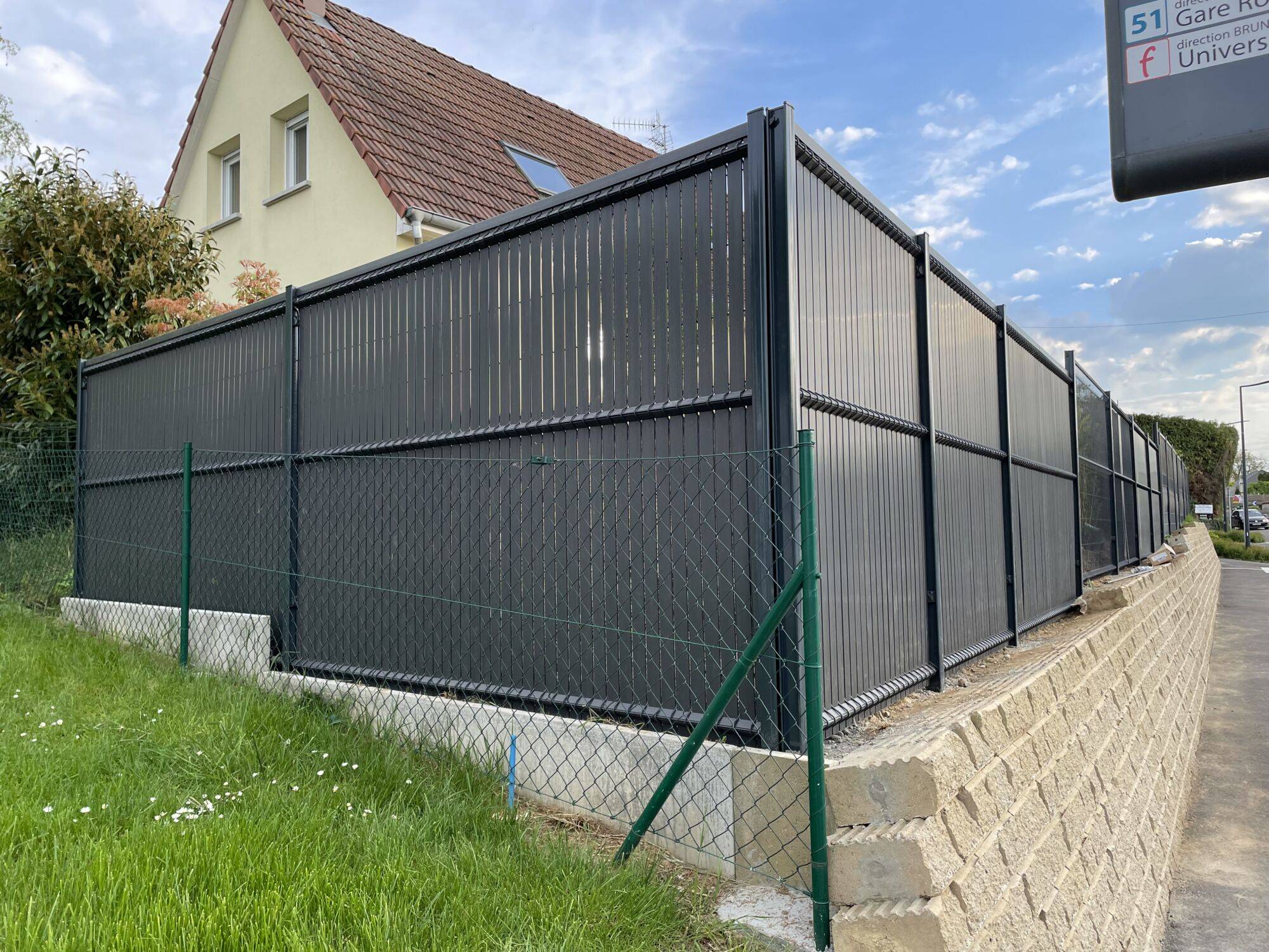 Installation de clôtures, panneaux et portails à proximité d&#8217;Altkirch et Saint-Louis Valentigney