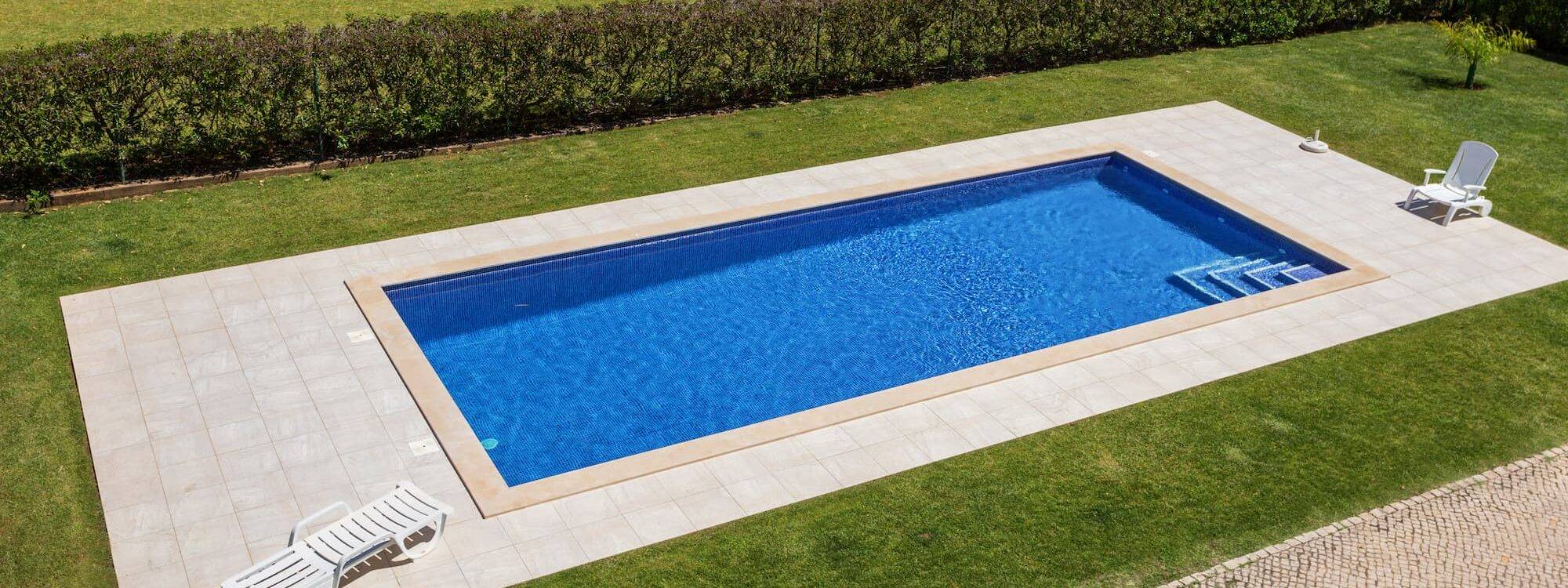 Piscine béton : quels aménagements autour pour un espace convivial ? Kingersheim